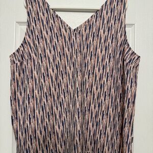 Women’s Eddie Bauer Departure V Neck Tank top (XL)
